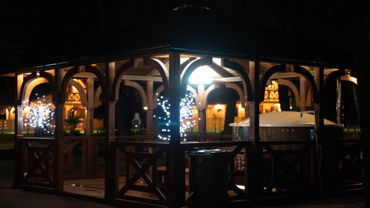Domki Nad Jeziorem Kolonia Rybacka Exterior foto